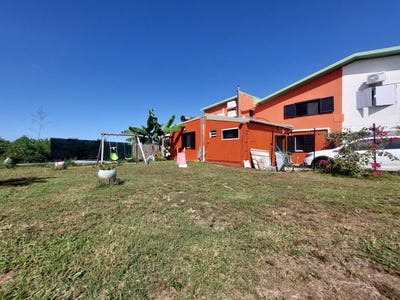 /international/re/saint-pierre-saint-pierre-310103645779/
