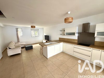 /international/re/les-trois-bassins-saint-paul-310108559434/