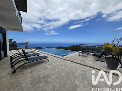 /international/re/petite-ile-saint-pierre-310103613558/