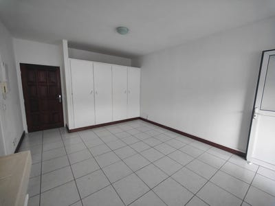 /international/re/saint-denis-saint-denis-310108703740/