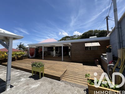 /international/re/petite-ile-saint-pierre-310103607163/