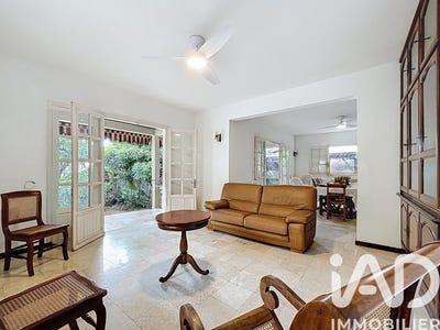 /international/re/saint-denis-saint-denis-310106739613/