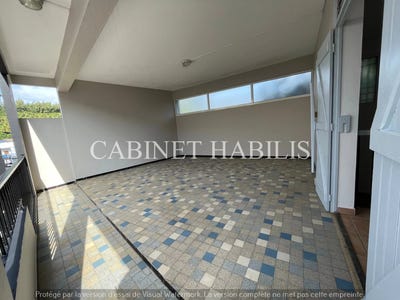 /international/re/saint-joseph-saint-pierre-310101085239/?lang=de