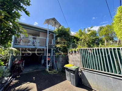 /international/re/saint-joseph-saint-pierre-310107045807/