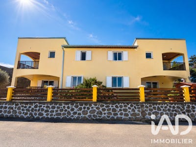 /international/re/les-trois-bassins-saint-paul-310108922665/
