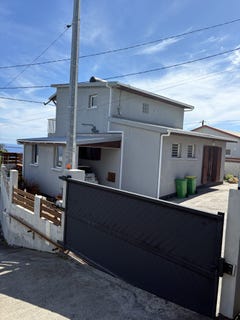 /international/re/petite-ile-saint-pierre-310107677103/