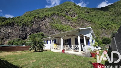 /international/re/la-riviere-saint-pierre-310106966415/