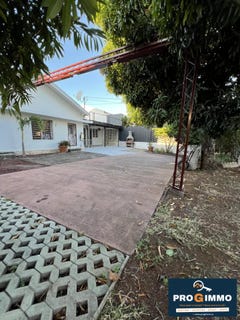 /international/re/saint-pierre-saint-pierre-310103750815/