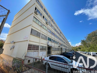 /international/re/saint-denis-saint-denis-310103613903/