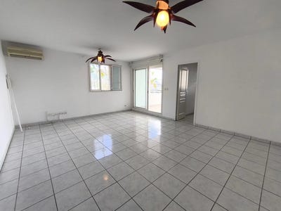 /international/re/saint-denis-saint-denis-310105235836/