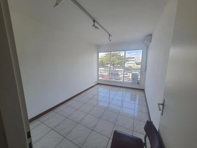 /international/re/saint-denis-saint-denis-310104087999/