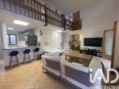 /international/re/sainte-suzanne-saint-denis-310105990260/