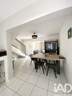 /international/re/saint-pierre-saint-pierre-310108776413/
