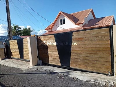 /international/re/saint-joseph-saint-pierre-310101283935/?lang=en