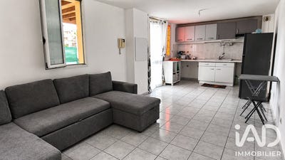 /international/re/saint-denis-saint-denis-310109221884/