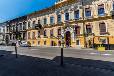 /international/ro/arad-alba-county-310108046069/