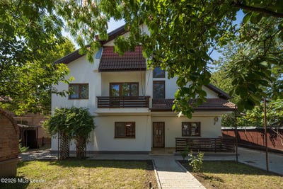 /international/ro/74-strada-heliade-radulescu-ion-pucioasa-dambovita-county-310102160502/