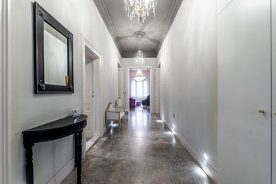 /international/ro/arad-alba-county-310107369649/