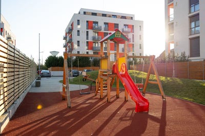 /international/ro/arad-alba-county-310107369296/?lang=id