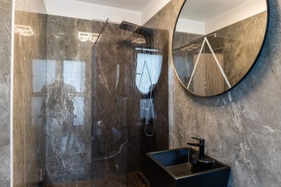 /international/ro/tunari-ilfov-county-310102676494/