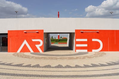 /international/ro/arad-alba-county-310109077487/