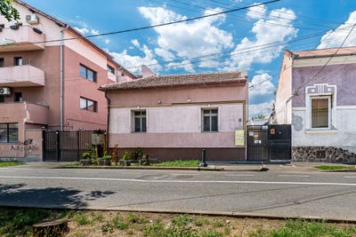 /international/ro/arad-alba-county-310109093143/