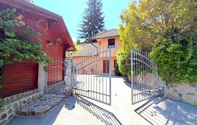/international/si/mali-lipoglav-mali-lipoglav-ljubljana-310108863130/