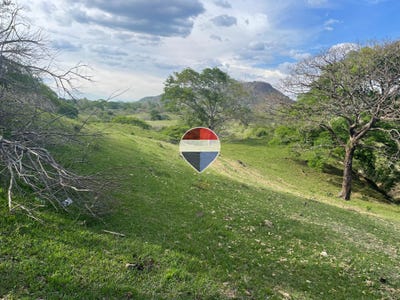 /international/sv/canton-san-francisco-san-isidro-cabanas-san-isidro-cabanas-san-isidro-cabanas-department-310107368353/
