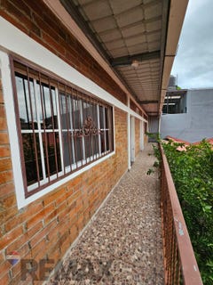 /international/sv/barrio-la-cruz-calle-jose-simeon-canas-gotera-san-francisquito-morazan-san-francisquito-morazan-department-310108436354/