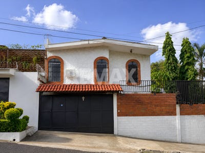 /international/sv/colonia-reparto-los-heroes-calle-antigua-a-huizucar-san-salvador-san-salvador-san-salvador-san-salvador-310108925478/