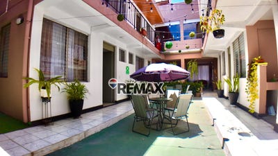 /international/sv/centro-historico-san-salvador-12-av-nte-218-san-salvador-san-salvador-san-salvador-san-salvador-310106809875/