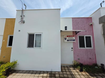 /international/sv/poligono-47-casa-30-cluster-1-ecoterra-maquilishuat-santa-ana-santa-ana-santa-ana-santa-ana-310107837864/