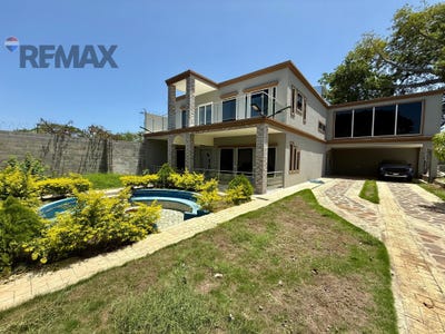 /international/sv/lotificacion-los-laureles-poligono-6-lote-6-y-7-la-presa-usulutan-la-presa-usulutan-310101110767/?lang=zh-tw