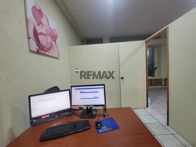 /international/sv/centro-comercial-lomalinda-san-salvador-san-salvador-san-salvador-san-salvador-310107979045/