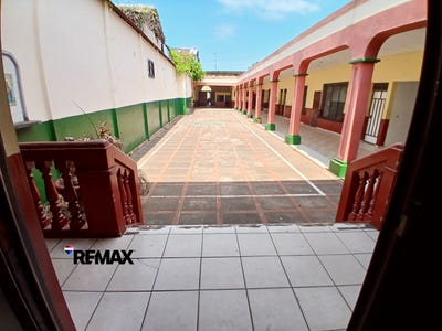 /international/sv/avenida-general-francisco-menendez-barrio-el-centro-ahuachapan-centro-ahuachapan-ahuachapan-ahuachapan-ahuachapan-310106998433/