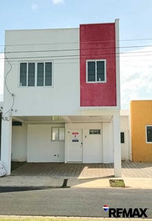 /international/sv/residencial-ecoterra-maquilishuat-casa-34-poligono-10-a-2-minutos-del-centro-comercial-las-ramblas-santa-ana-oeste-comecayo-santa-ana-comecayo-santa-ana-310100794243/