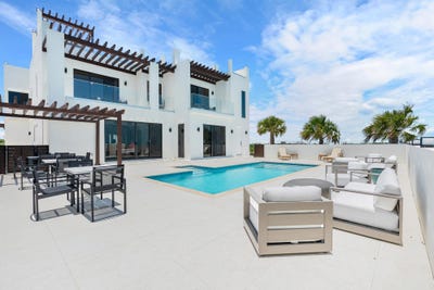 /international/tc/36-flamingo-road-providenciales-providenciales-and-west-caicos-310108863763/