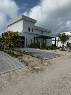 /international/tc/389-cove-estates-curiosity-providenciales-providenciales-and-west-caicos-310108777416/