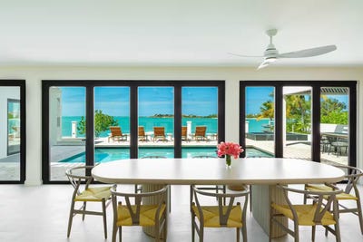 /international/tc/providenciales-providenciales-and-west-caicos-310109090867/