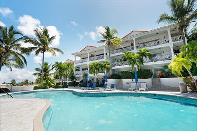 /international/tc/sunburst-road-providenciales-providenciales-and-west-caicos-310108043603/