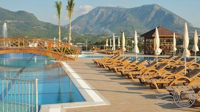 /international/tr/oba-eczacılar-cd-19d-07400-alanya-antalya-turkiye-alanya-antalya-310108453977/