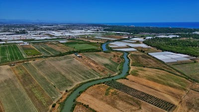 /international/tr/unnamed-road-antalya-antalya-310103137976/