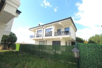 /international/tr/silivri-selimpasa-merkez-istanbul-istanbul-310106969384/