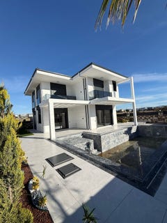 /international/tr/efeler-1615-sk-no-11-09270-didim-aydın-turkiye-didim-aydın-province-310107739482/