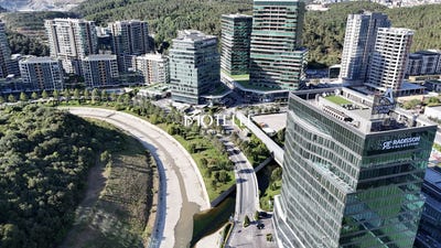 /international/tr/maslak-mahallesi-maslak-mahallesi-istanbul-310108419727/