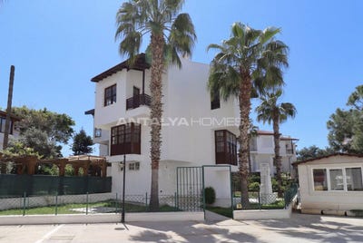 /international/tr/muratpasa-guzeloba-antalya-antalya-310107641709/