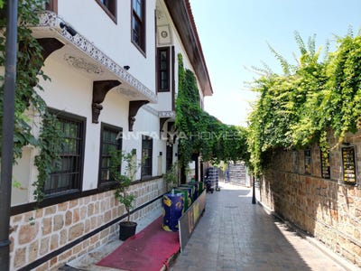 /international/tr/muratpasa-selcuk-antalya-antalya-310102343875/