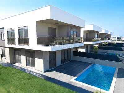 /international/tr/doemealt-antalya-310106998848/