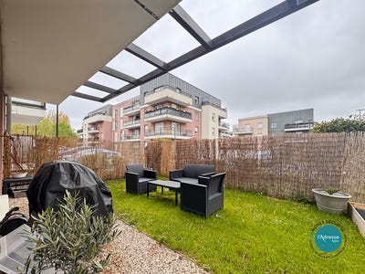 /international/fr/mennecy-ile-de-france-310107214689/