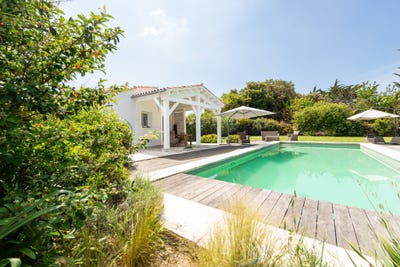 /international/fr/la-flotte-charente-310108052276/